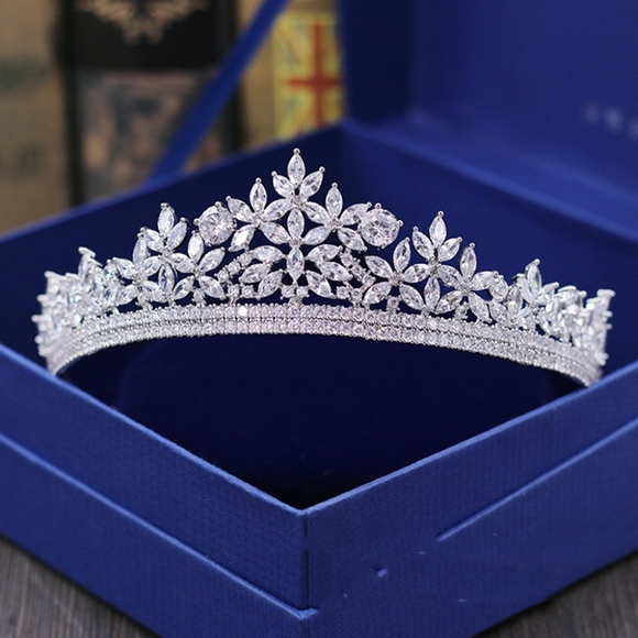 Jewelry - Tiara
